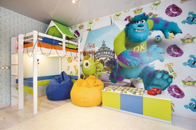 Кровать-домик из массива сосны